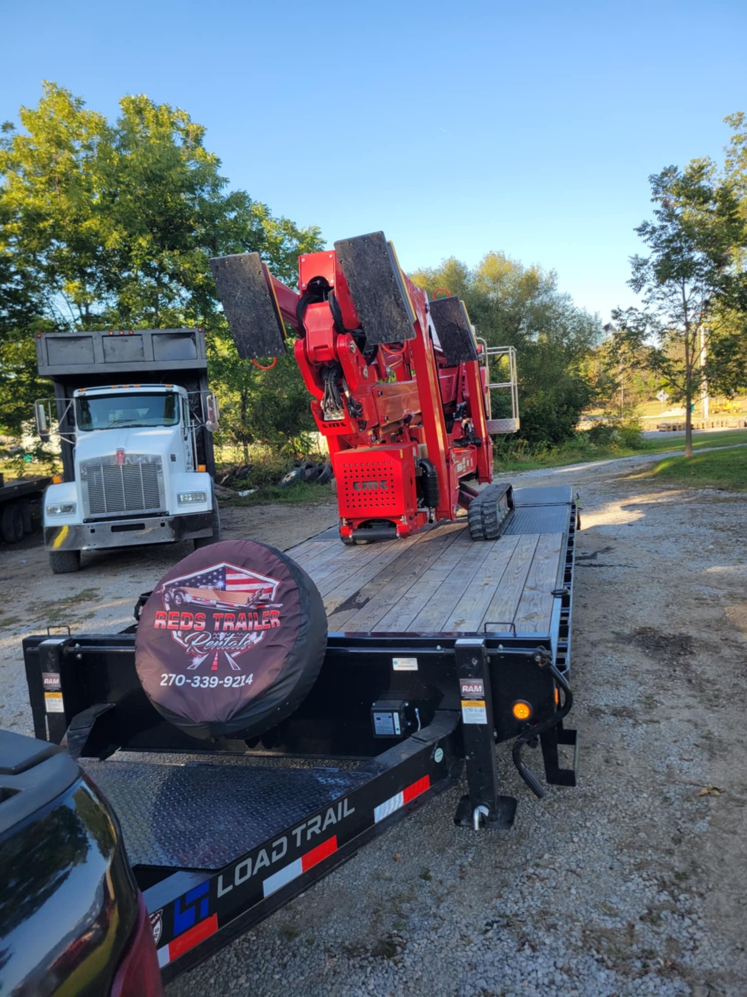 24' Load Trail Deck Over w/ Mega Ramps thumbnail 3